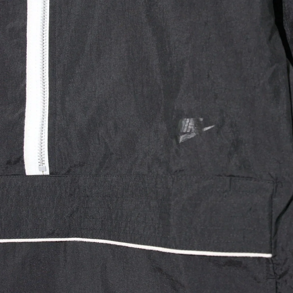 Nike Sportswear Style Essentials 1/2 zip Anorak Windbreaker Jacket DM6701-010